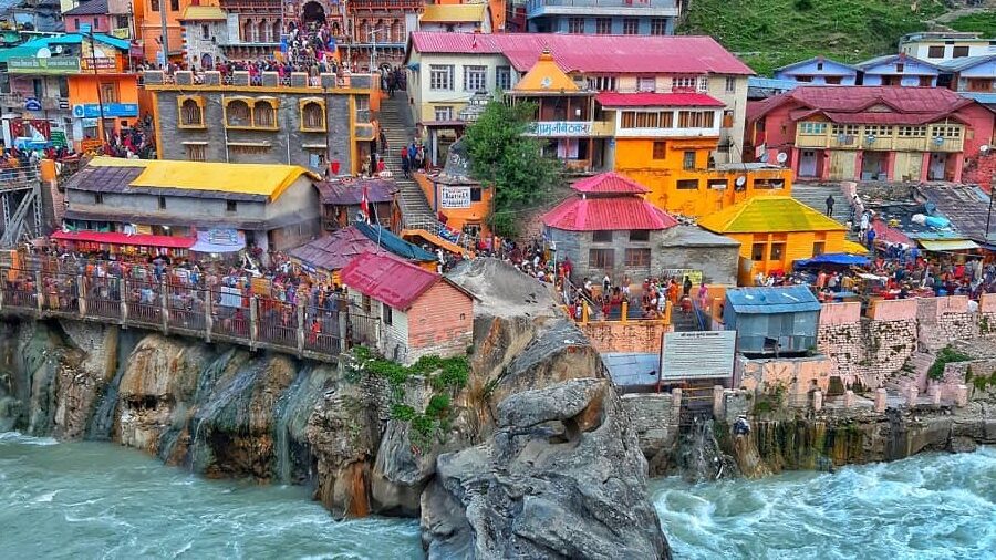 Shiva and Krishna Temples with Mahavatar Babaji Cave