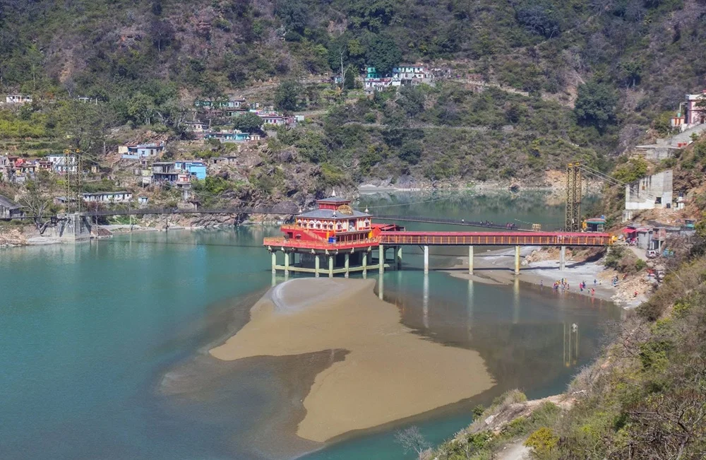 Dhari Devi Temple beside the Alaknanda River in Uttarakhand